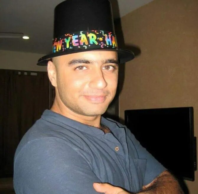 Us National Jumps to Death From Seventh Floor In Surat