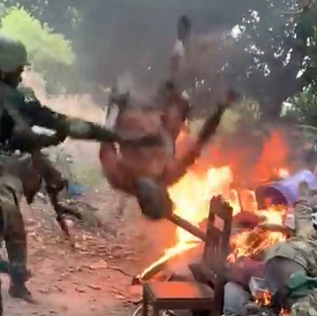 Shock as SA Soldiers Appear Involved In War Crimes In Mozambique