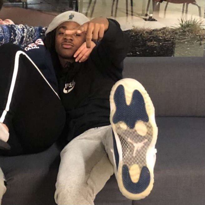 Gulfport Police Officer Shoots Armed Teenager Outside a Family Dollar In Mississippi