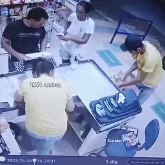 Quick Brutal Assassination of Market Employee (Full)