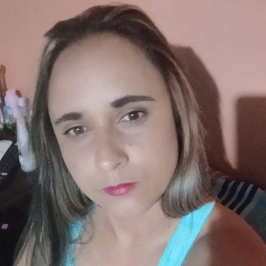 The Woman With The Knife In Her Chest Is Not Dead Yet