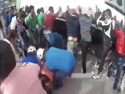 Bus accident many injured 