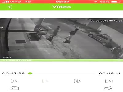 Cop Shoots and Kills One of Two Armed Robbers