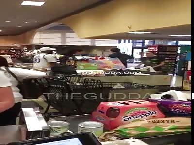 Woman Assaults Grocery Cashier After Her Card Got Declined!