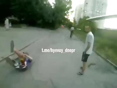 Aggressive teenagers beat up drunken men