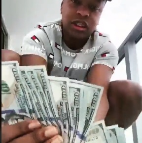 Doesn't Go Well for Moron on Live Trying to Show Off.