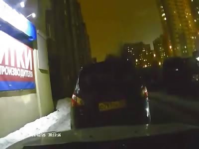 UFO uncloaks on dashcam