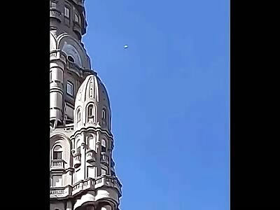 UFO in Uruguay Moving Very Fast