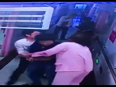 Man hit wife, wife killed husband with a scissor 