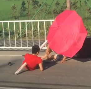 Impaled Chest or Optical Illusion ?