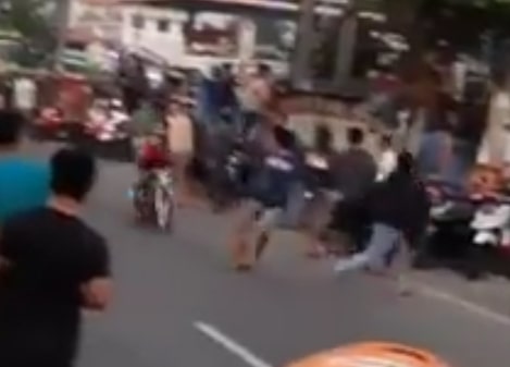 Dude Doesn't See It Coming