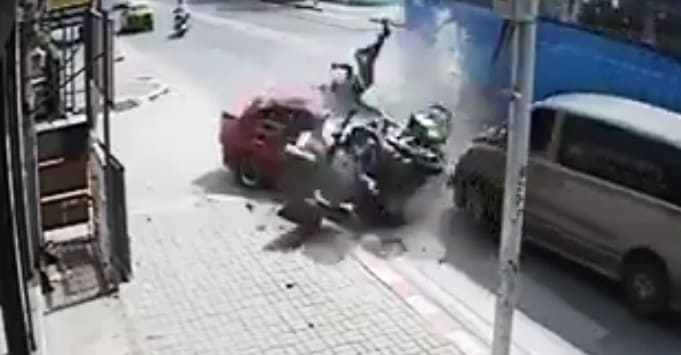 Brutal Chain Reaction Crash