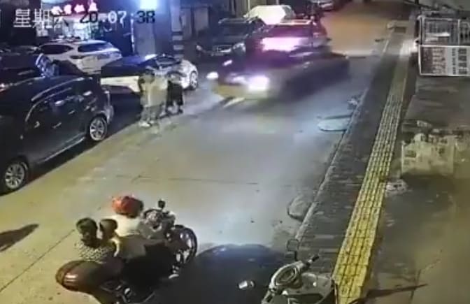 Reverse Human Bowling in China