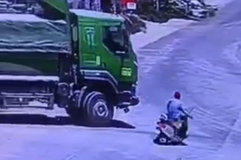 HOLY SHIT: Head Popped Like a Watermelon