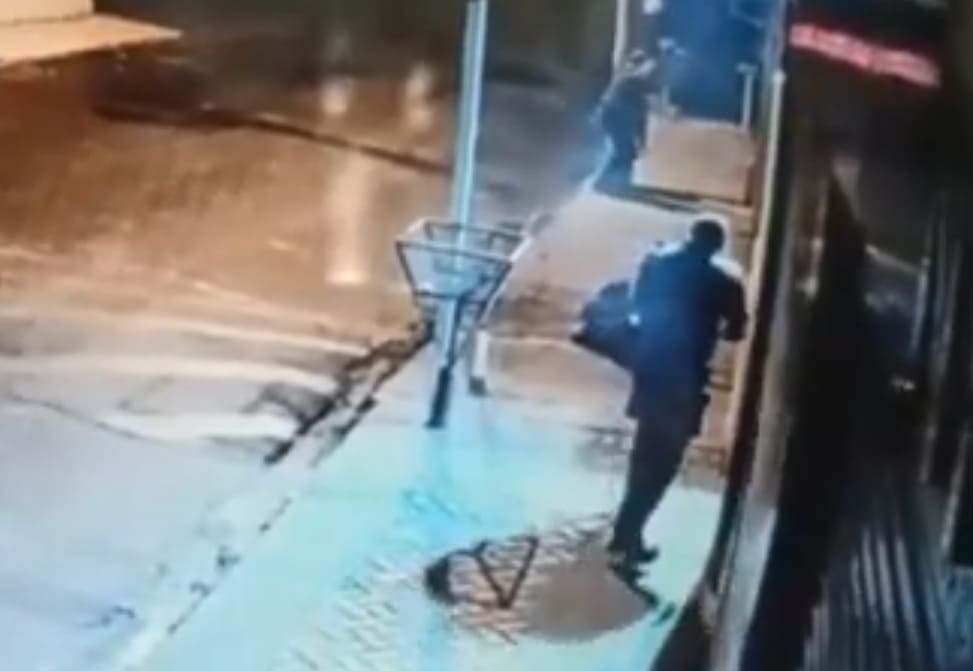 Brazilian Cop Shot During Bank Robbery