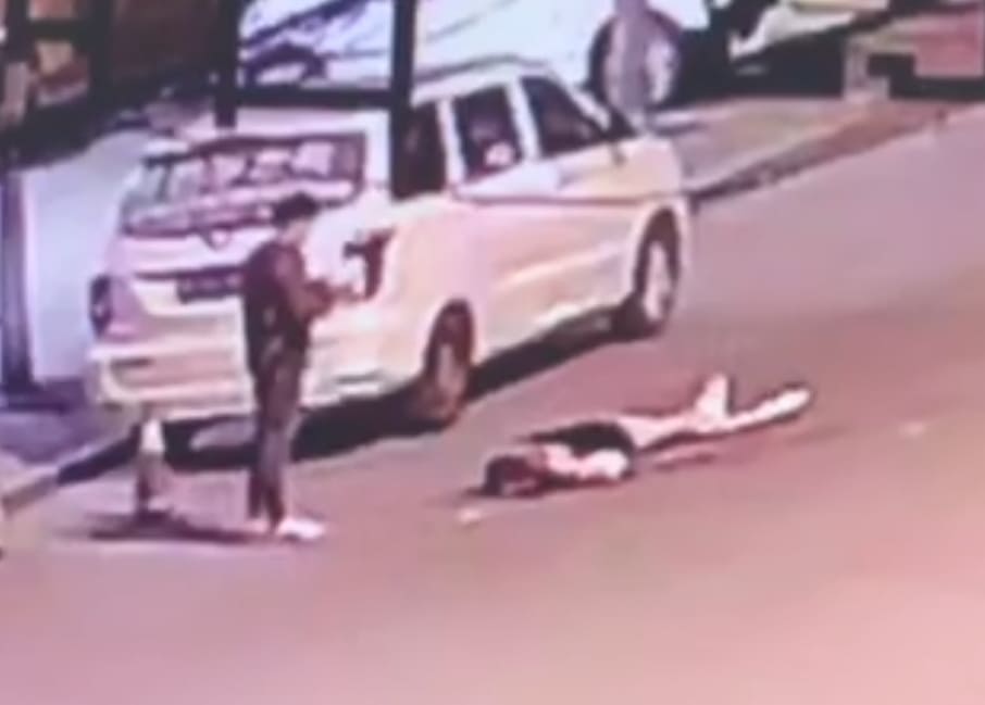 Woman Beaten and Stabbed to Death by Boyfriend