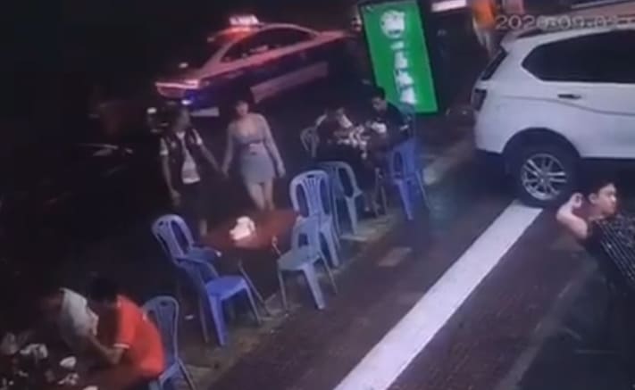 Woman Has No Issue Throwing Down with the Boys