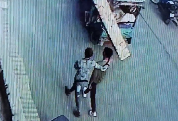 Final Destination: Bricks Fall and Crush Passerby