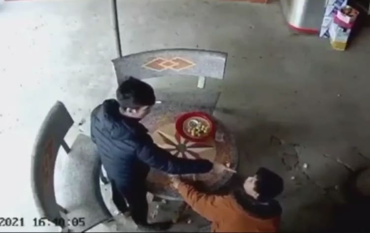 Argument Between Two Drunks Ends in Murder