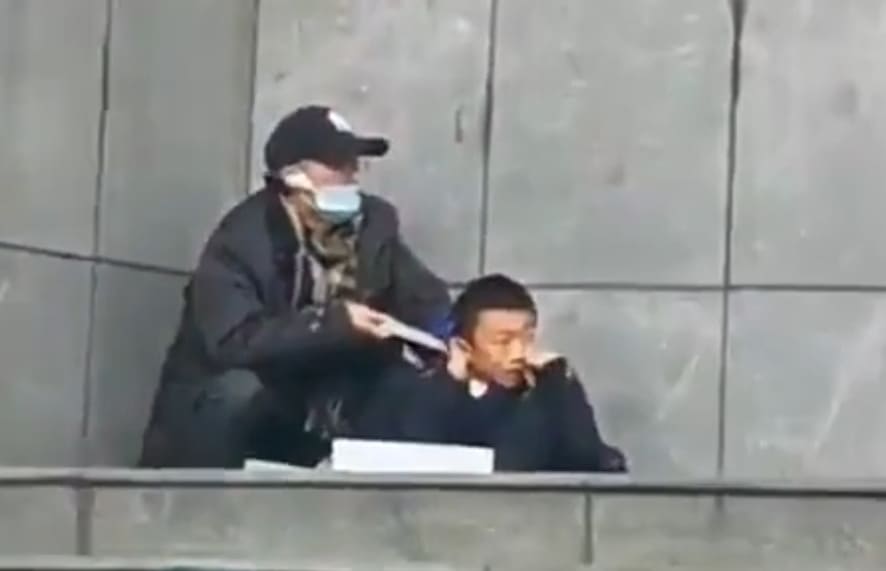 Hostage Taker Receives a Headshot 