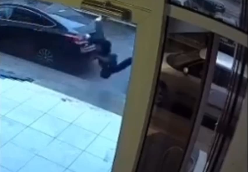 Nice Bounce From Suicide Jumper