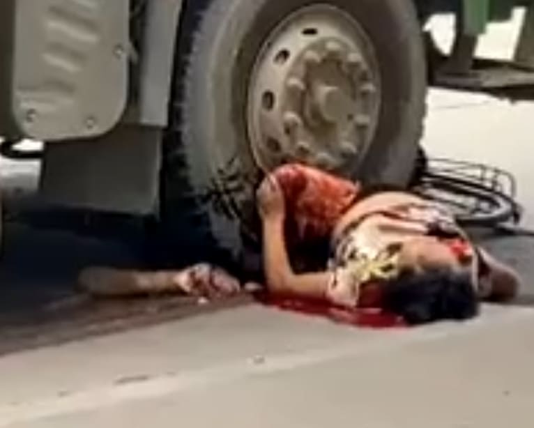 Her Last Moments Under Truck Wheels