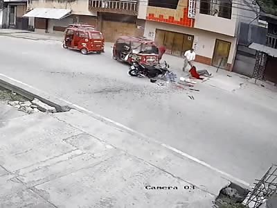 Biker Becomes One With Rickshaw