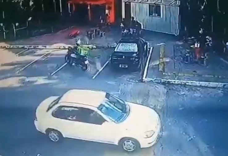 Headshot Delivery Has Arrived 