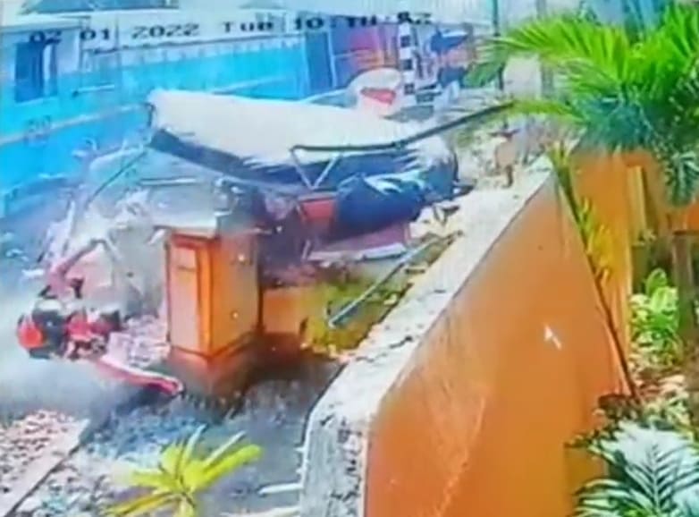 Family Of Four Obliterated By Train