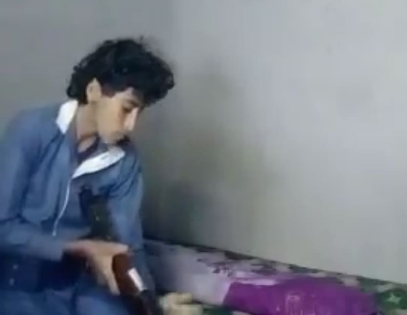 Dude Ends His Life on Camera 