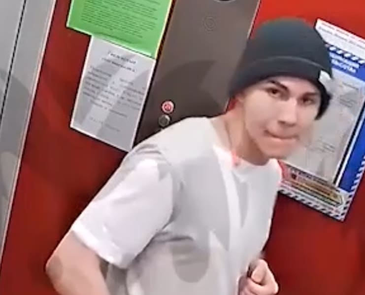 Teenager Jumps From High Rise Building