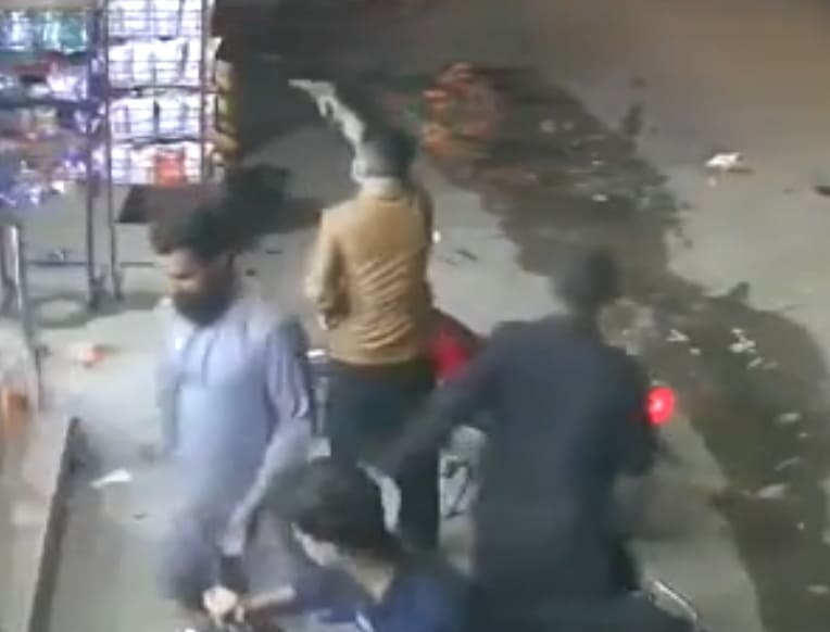 Thieves Get Blasted After Robbing Convenience Store