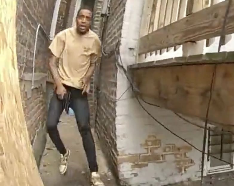 Chicago PD Fatally Shoot Man Who Pulled Out Gun