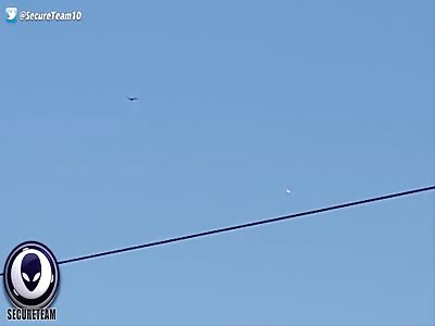 Mysterious Cigar UFO Makes Birds Go Crazy Over Kentucky