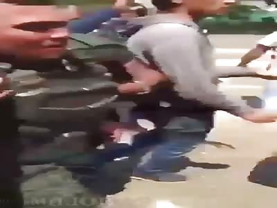 Protesters fight with Police in BolÃ­via