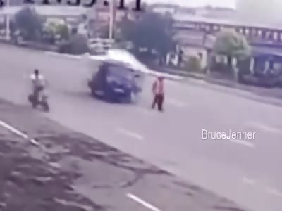 Get out of the road! - Idiot Apocalypse 