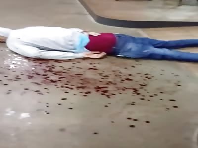 ( another angle ) thief is dying, was shot by police