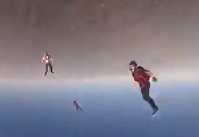 DAMN: Skydiver Collison Mid Air...
