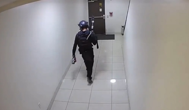 Phoenix Police Release Footage of Mass Shooting at Waffle House