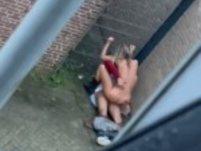 Ain't that the Neighbors Daughter?