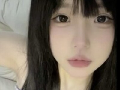 Pretty Chinese Girl Jumps to her Death..Wait for Aftermath.