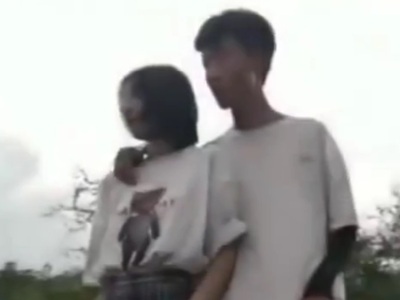 LAST CHANCE TO TAKE A PHOTO WITH THE BRIDE