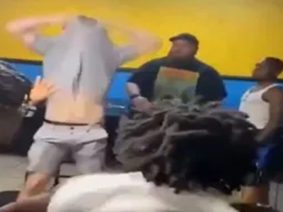 Group of Blacks Didn't Realize White Boy Was Gonna Turn into the Hulk....