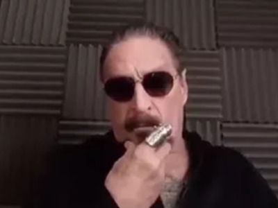 WOW: Somehow John MacAfee (Who 'Died' 4yrs Ago) is Posting on his Twitter Feed Again..