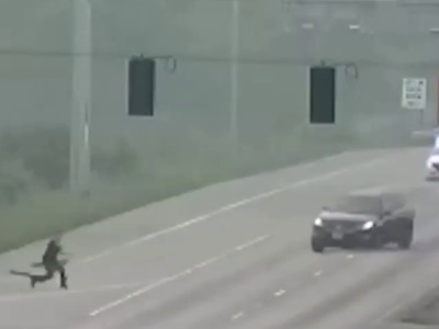 Police Officer tries to Stop Chase with Spikes and it Ends For Him (USA)