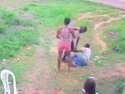 Father dies after breaking his neck in a fight with his son Playing during Drinkin...