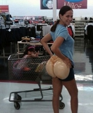 Mother in Store is Too Funny