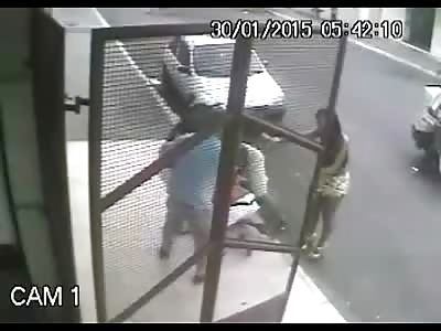 Brutal and Violent Fight between 2 Cops Ends with One Shot in the Face and Kicked while he is Already Dead 