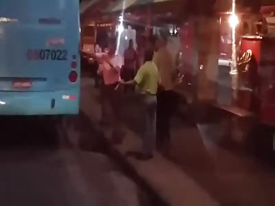 Elderly Man Robbed at Bus Stop by Two Thugs... But He's Not Giving In