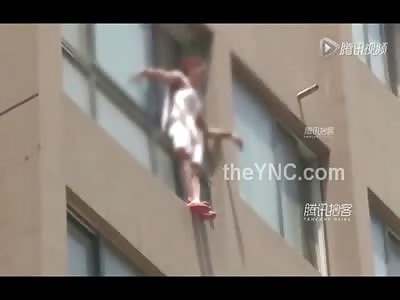 Depressed Woman Jumps to Her Death Just as Rescuers Try Inflating an Air Mattress